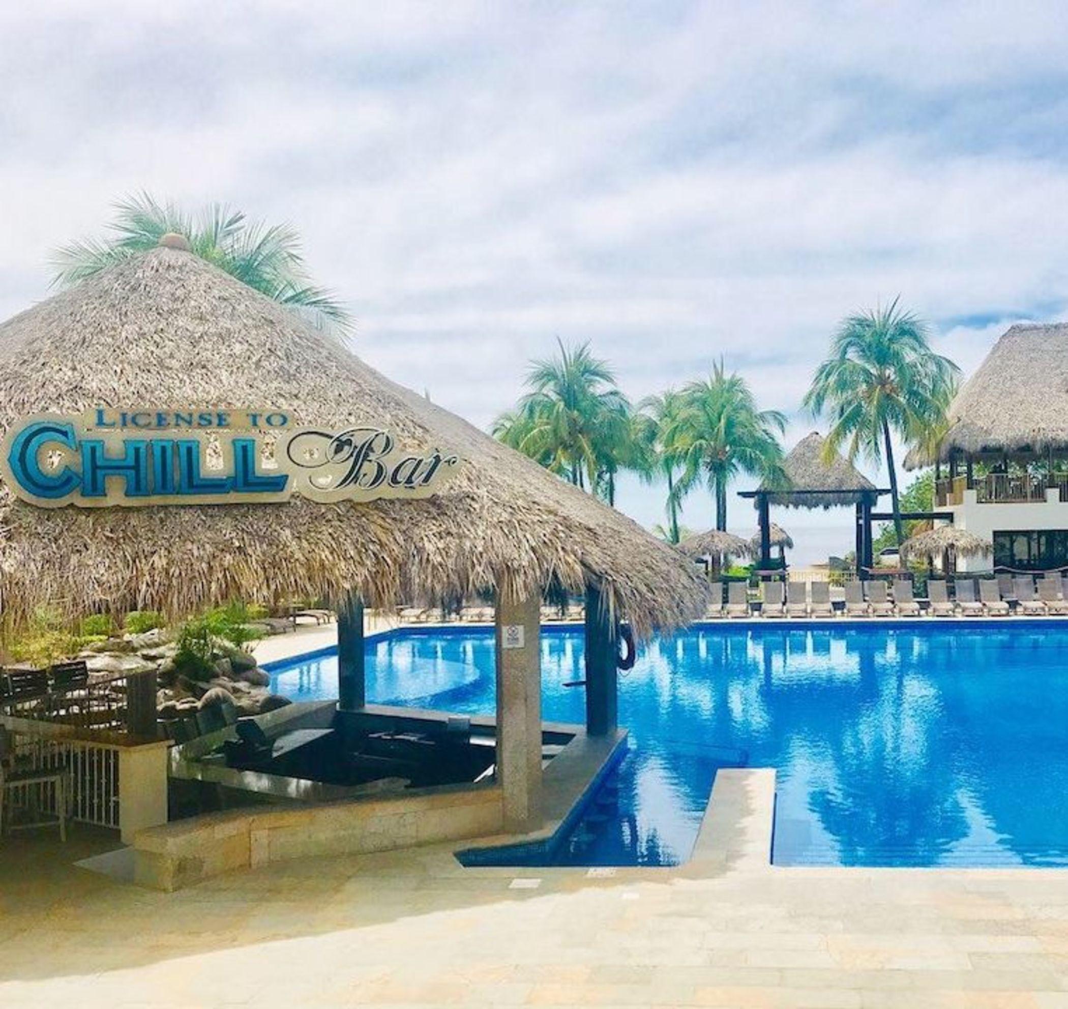 Margaritaville Beach Resort Плая Фламинго Екстериор снимка